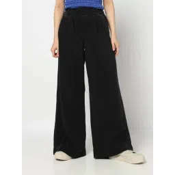 GAP Black Relaxed Fit Solid Jeans-picture-34