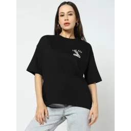 GAP Black Relaxed Fit Solid T-Shirt-picture-39