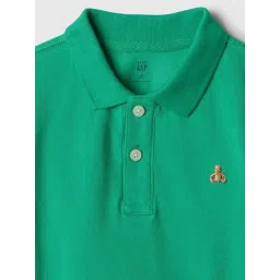 GAP Boys Green Cotton Solid Polo T-Shirt image 2
