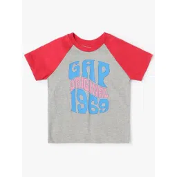 GAP Boys Red Cotton Colourblocked T-Shirt-picture-25