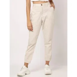 GAP Off White Slim Fit Solid Joggers-picture-18