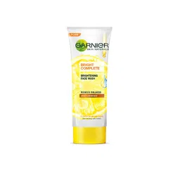Garnier Bright Complete Vitamin C Brightening Facewash 100 gm-picture-15