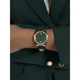 GC Women Leather Bracelet Style Straps Analogue Watch Z25004L9MF image 4