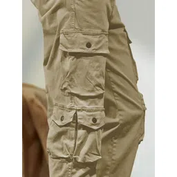 GENZILOOKS Men High-Rise Cargos Trousers image 3