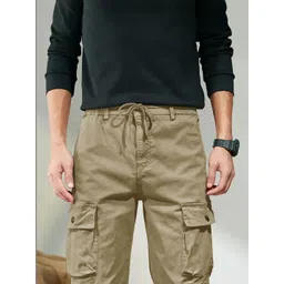 GENZILOOKS Men High-Rise Cargos Trousers image 4