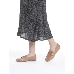 Geox Women's D Palmaria J Beige Casual Loafers-picture-26