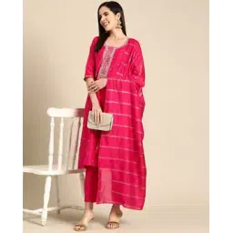 gerua by libas Women Embroidered Straight Kurta with Pants & Dupatta-picture-29