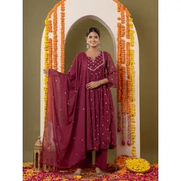 GHUMMAN SONAKSHI Women Ethnic Motifs Printed Panelled Thread Work Pure Cotton Kurta with Trousers & With-picture-17