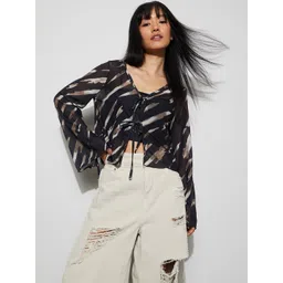 Ginger by Lifestyle Print Bell Sleeve Crop Top-picture-10