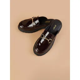 Ginger by Lifestyle Women Solid PU Regular Slip-On Sneakers-picture-36