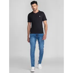 Giordano Blue Slim Fit Lightly Washed Stretchable Jeans image 5