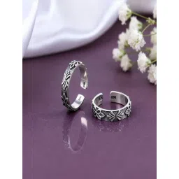 GIVA 925 Oxidised Silver Saanvi Toe Rings for Women-picture-29