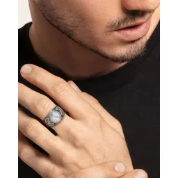 giva Sterling Silver Stone-Studded Ring image 3