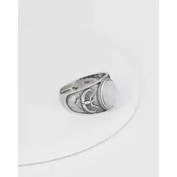 giva Sterling Silver Stone-Studded Ring image 1