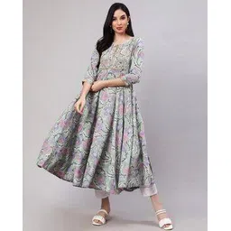 glam roots Floral Print Flared Kurta-picture-35