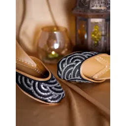 Glam Story Women's Layla Black Ethnic Juttis-picture-14