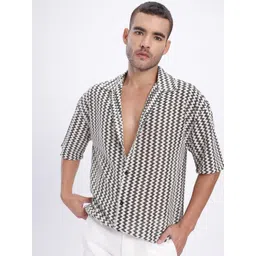 glitchez Holiday Hangout Chevron Relaxed Fit Shirt-picture-16