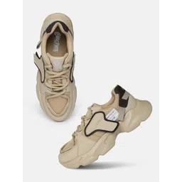 glitchez Men Chunky Sole Sneakers-image-35