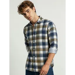 glitchez Men Classic Checked Casual Shirt-picture-42