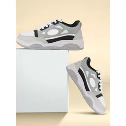 glitchez Men Colourblocked Sneakers-picture-15
