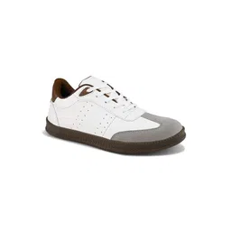 glitchez Men Colourblocked Sneakers-image-35