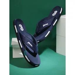 glitchez Men Colourblocked Thong Flip-Flops-picture-33