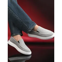 glitchez Men Perforations Slip-On Sneakers-picture-26