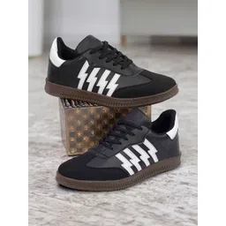 glitchez Men Sneakers-picture-32