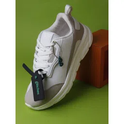 glitchez Men Textured Sneakers-picture-26