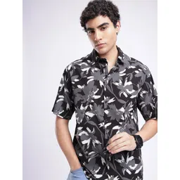 glitchez Monochrome Floral Printed Relaxed Fit Shirt-picture-26