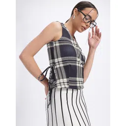 glitchez Plaid Chic Waistcoat Style Wrap Top-picture-18
