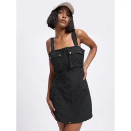 glitchez Pockets-In-Trend Shoulder Straps Zip-Up Mini Pinafore Dress-picture-36