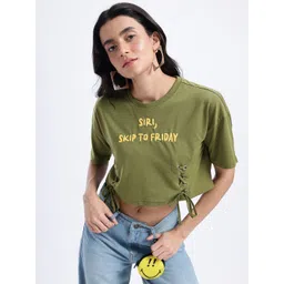 glitchez Savage Statements Embroidered Lace-Up Crop Boxy T-shirt-picture-19