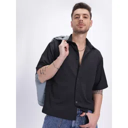 glitchez Textured Edge Seersucker Relaxed Shirt-picture-11