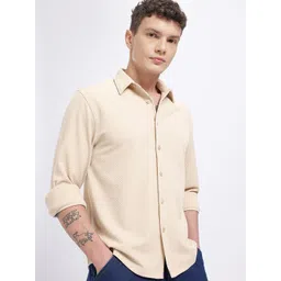 glitchez Textured Spread Collar Regular Fit Casual Shirt-picture-38