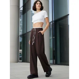 glitchez Women High-Rise Pleated Trousers-picture-17