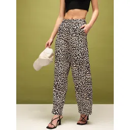 glitchez Women Leopard Chic Barrel Fit Trousers-picture-16