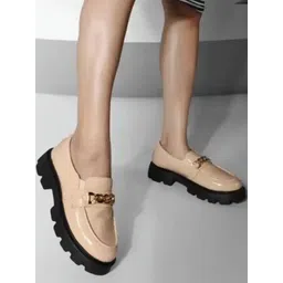 glitchez Women Loafers-picture-33