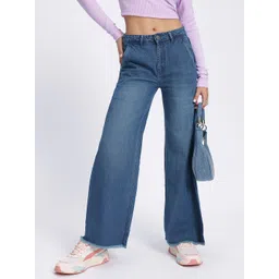 glitchez Women Minimalist Max Frayed Hem Wide Leg Jeans-picture-36