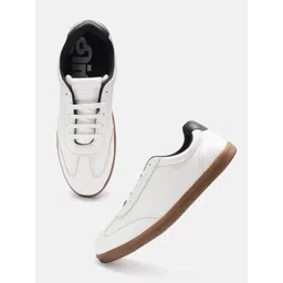 glitchez Women Textured Contrast Sole Sneakers-picture-29