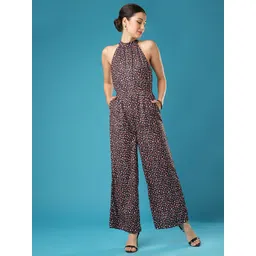 Globus Halter Neck Printed Basic Jumpsuit-picture-24