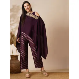 Globus Purple Round Neck Top & Palazzo With Poncho-picture-31