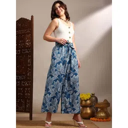 Globus Women Floral Printed High-Rise Pleated Trousers-picture-40