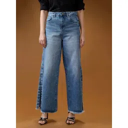 Globus Women Light Blue Cotton High-Rise Light Fade Side Slit Frayed Hem Denim Jeans-picture-25