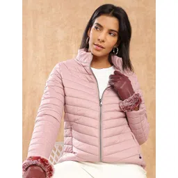 Globus Women Mock Collar Solid Insulator Puffer Jacket-picture-31