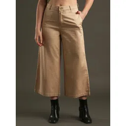 Globus Women Relaxed Wide Leg Mid-Rise Trousers-picture-22