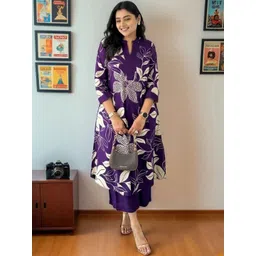 GLOSIA DESIGN Women Floral Printed Mandarin Collar Regular Kurta with Palazzos-picture-9