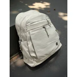 GLOSSY Textured Swagger Shoulder Bag-picture-35