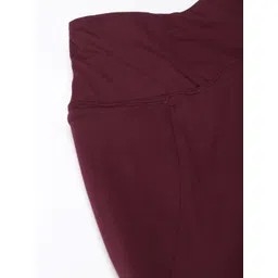 Go Colors Women Slim Fit High-Rise Capris image 4