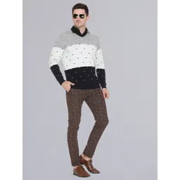 GODFREY Colourblocked V-Neck Woollen Pullover image 5